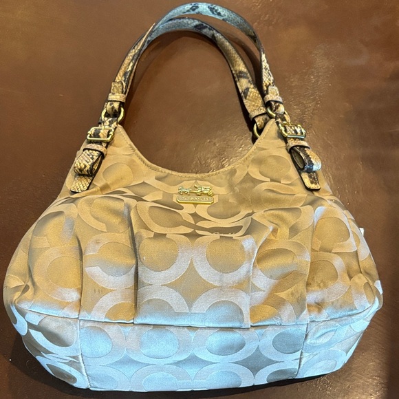 Coach Tan Signature Shoulder Bag - Picture 1 of 5